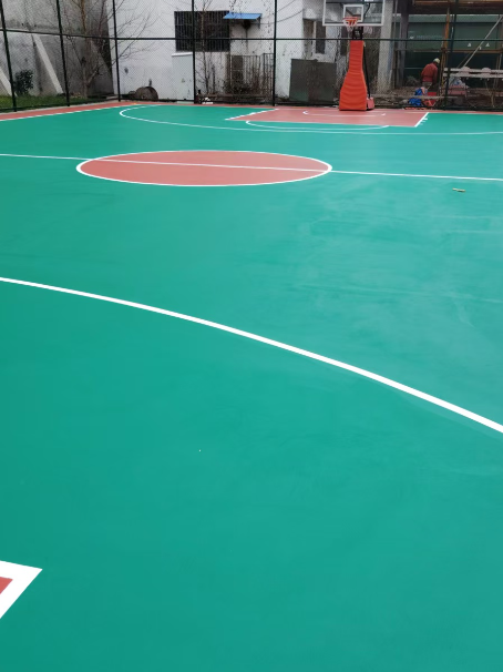 宁蒗 球场长期使用易出现地面开裂